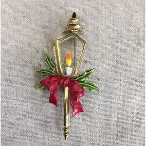 Vintage ART Arthur Pepper Christmas Candle Lamp Post Gold Tone Enamel Brooch